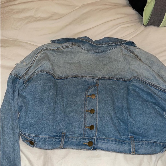 crop denim jacket - Picture 2 of 2